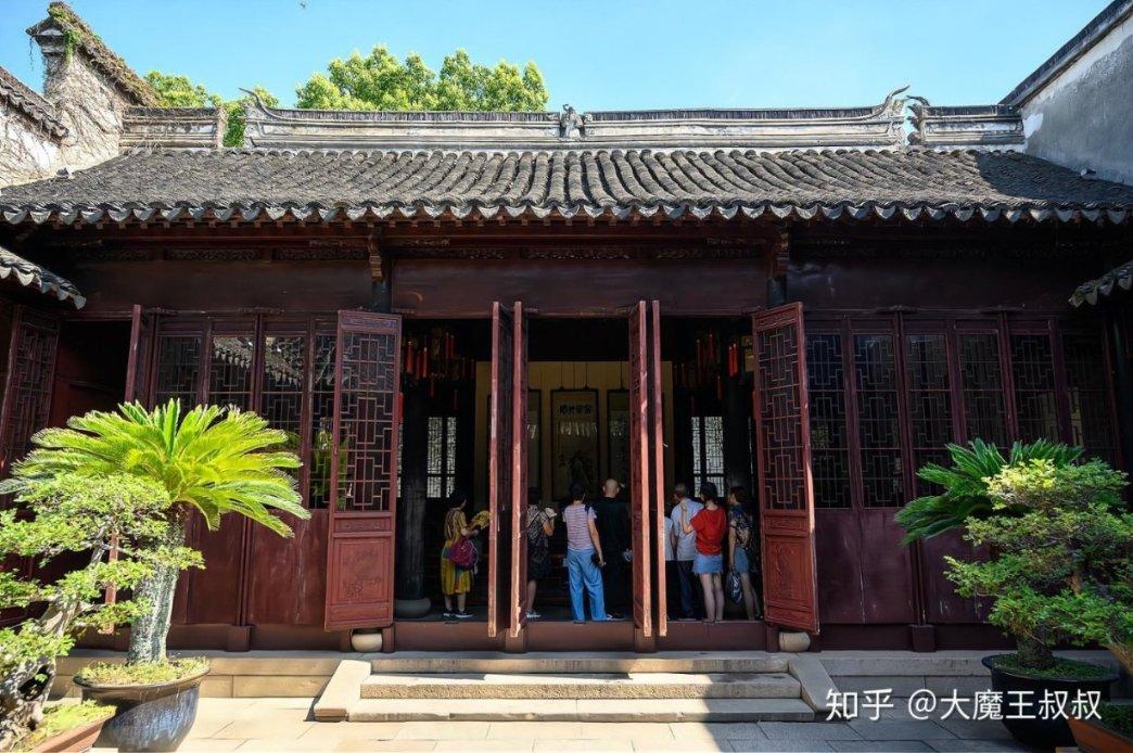 逃离无人城堡